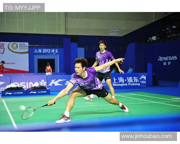 南京羽毛球队精英赛精彩配合表现分析与未来展望